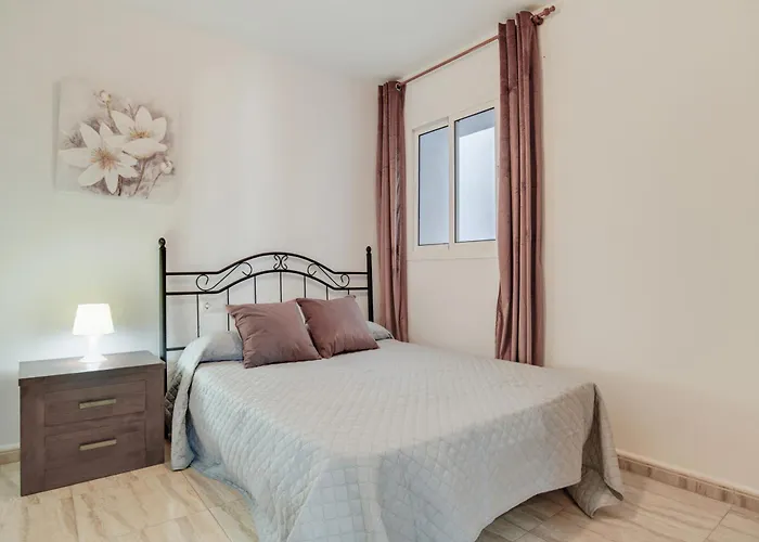 Piso Ureba, Bajo Semesterbostad