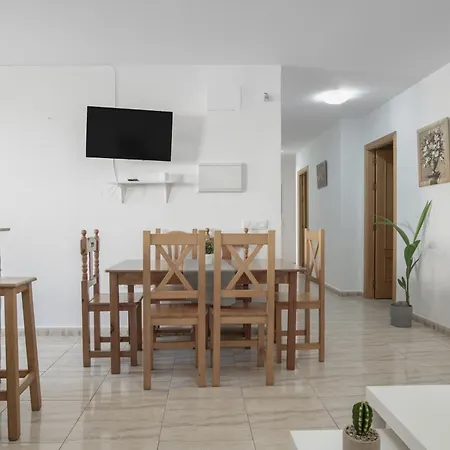 Piso Ureba, Bajo Hébergement de vacances Conil De La Frontera