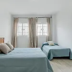 Piso Ureba, Bajo Dom wakacyjny